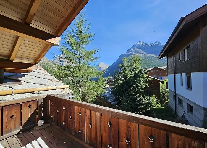 Chalet Flair