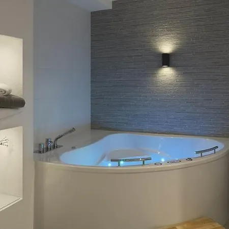 Flair Alpesi faház *